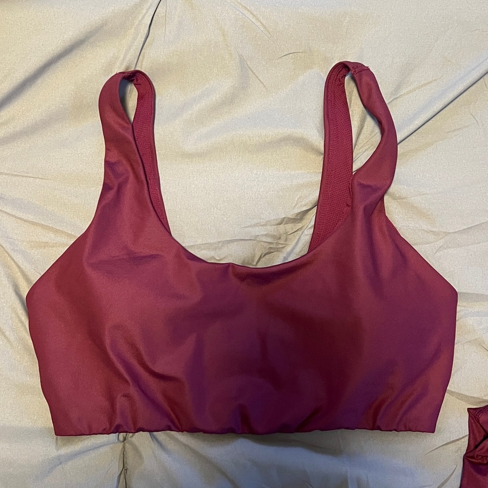 All In Motion Maroon Red High Rise Leggings & Sports-bra Set - Picture 7 of 16